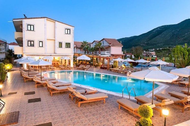 Clio Aparthotel Alykes  Zante