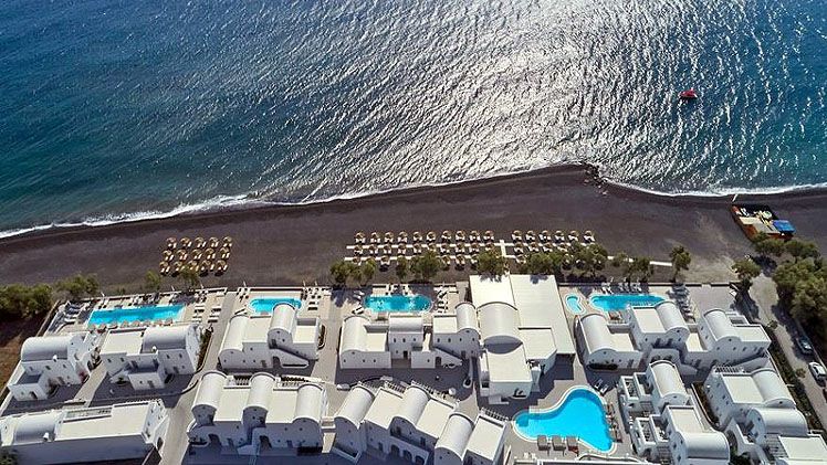 Costa Grand Resort & Spa 5*****  Santorini